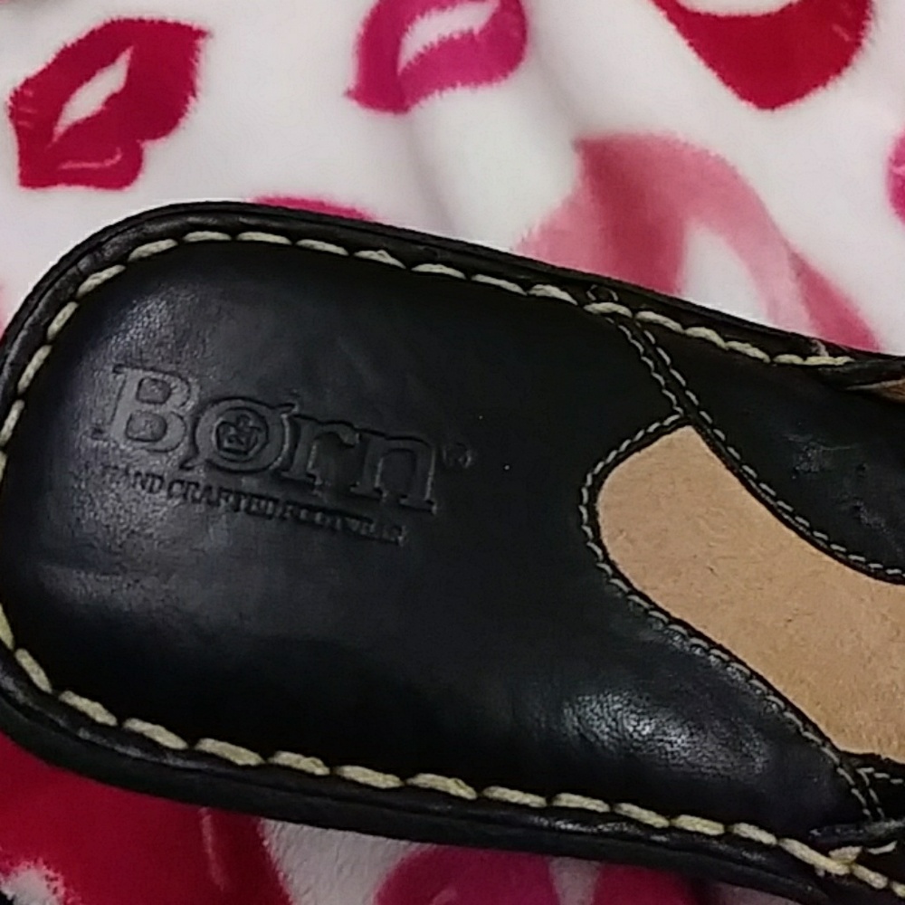 Born Sandals - Picture 6 of 8